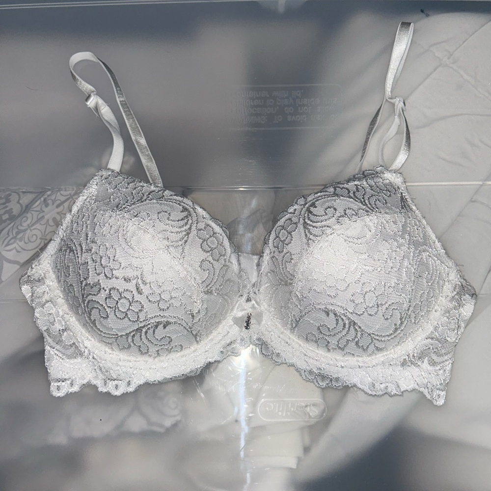 white lace push up bra